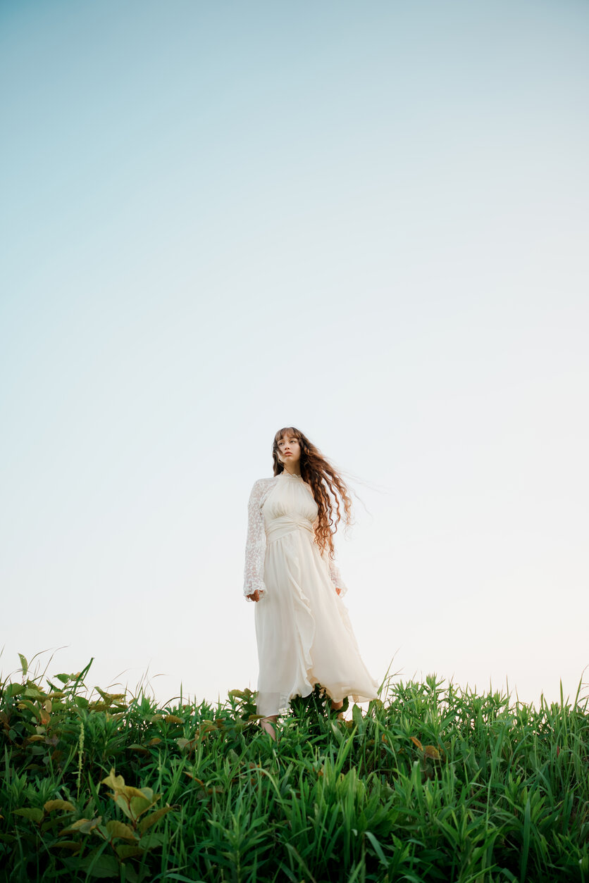写真家 関 一也氏がタムロン25-200mm F2.8-5.6 G2 (Model A075)で撮影するポートレート