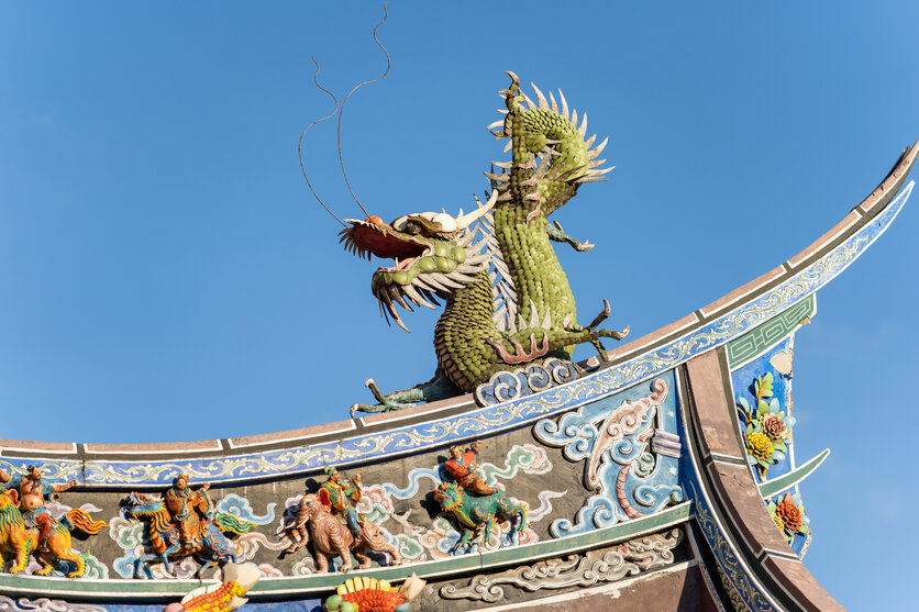 「死ぬまでに行きたい！世界の絶景」プロデューサー 詩歩氏が、タムロン35-100mm F2.8 (Model A078)と16-30mm F2.8 G2 (Model A064) ソニー Eマウント用2本で身軽に巡る、台湾女子旅