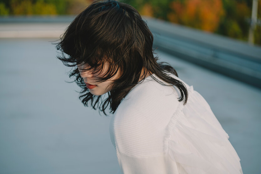 いつでもどこでもこれ1本。新たな標準ズーム！？タムロン35-100mm F2.8 (Model A078) ニコン Z マウント用で描く、写真家 澤村 洋兵氏のポートレート&スナップ