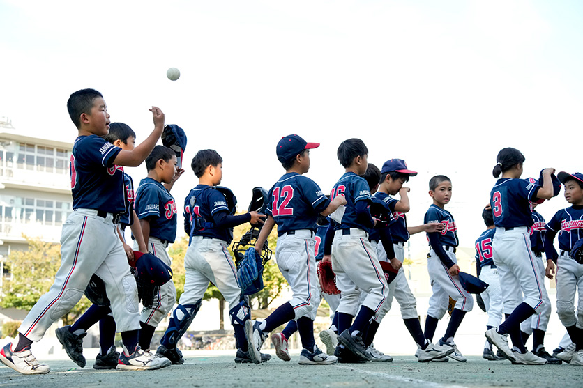 タムロンレンズで撮影された野球風景 タムロンレンズで撮影された野球風景