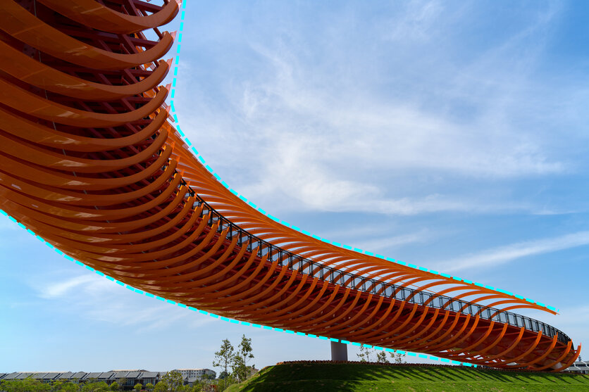 (7) “Curved Composition” utilizing curves