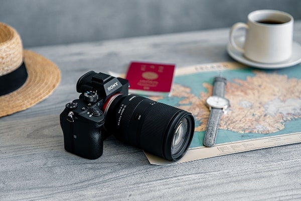 A size that fits comfortably in your hand