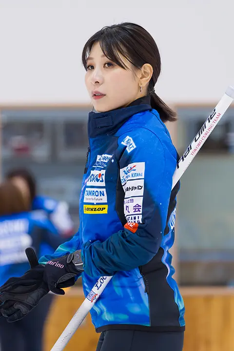 Photo Gallery of the women’s curling team Loco Solare