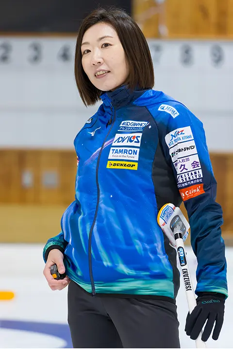 Photo Gallery of the women’s curling team Loco Solare