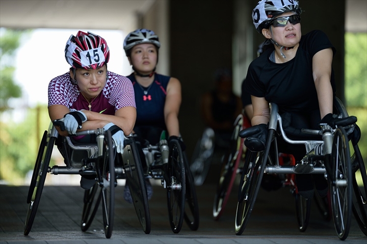 Photo Gallery of wheelchair Marathon Wakako Tsuchida