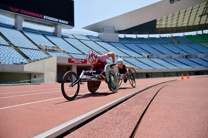 Photo Gallery of wheelchair Marathon Wakako Tsuchida