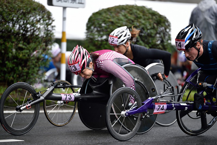 Photo Gallery of wheelchair Marathon Wakako Tsuchida