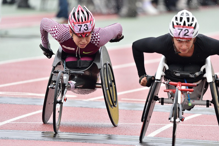 Photo Gallery of wheelchair Marathon Wakako Tsuchida