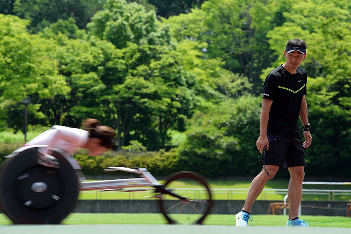 Photo Gallery of wheelchair Marathon Wakako Tsuchida