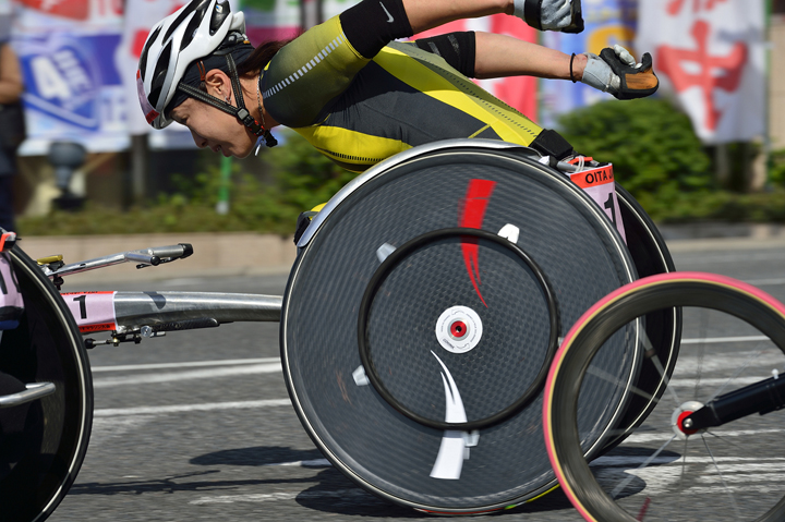 Photo Gallery of wheelchair Marathon Wakako Tsuchida