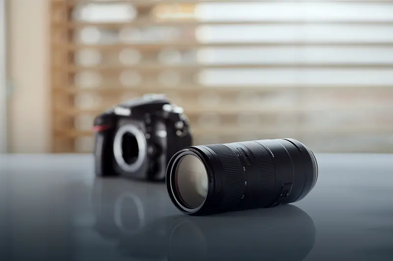 Interchangeable photo lenses