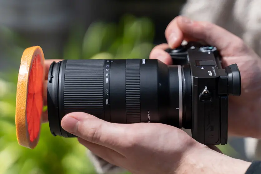タムロン 18-300mm F3.5-6.3DiⅢ-A VC VXD B061S 18-300mm F/3.5-6.3 Di III-A VC VXD (Model B061) | Lenses