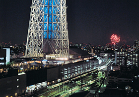 「スカイツリー駅夜景」　端　雅利 様