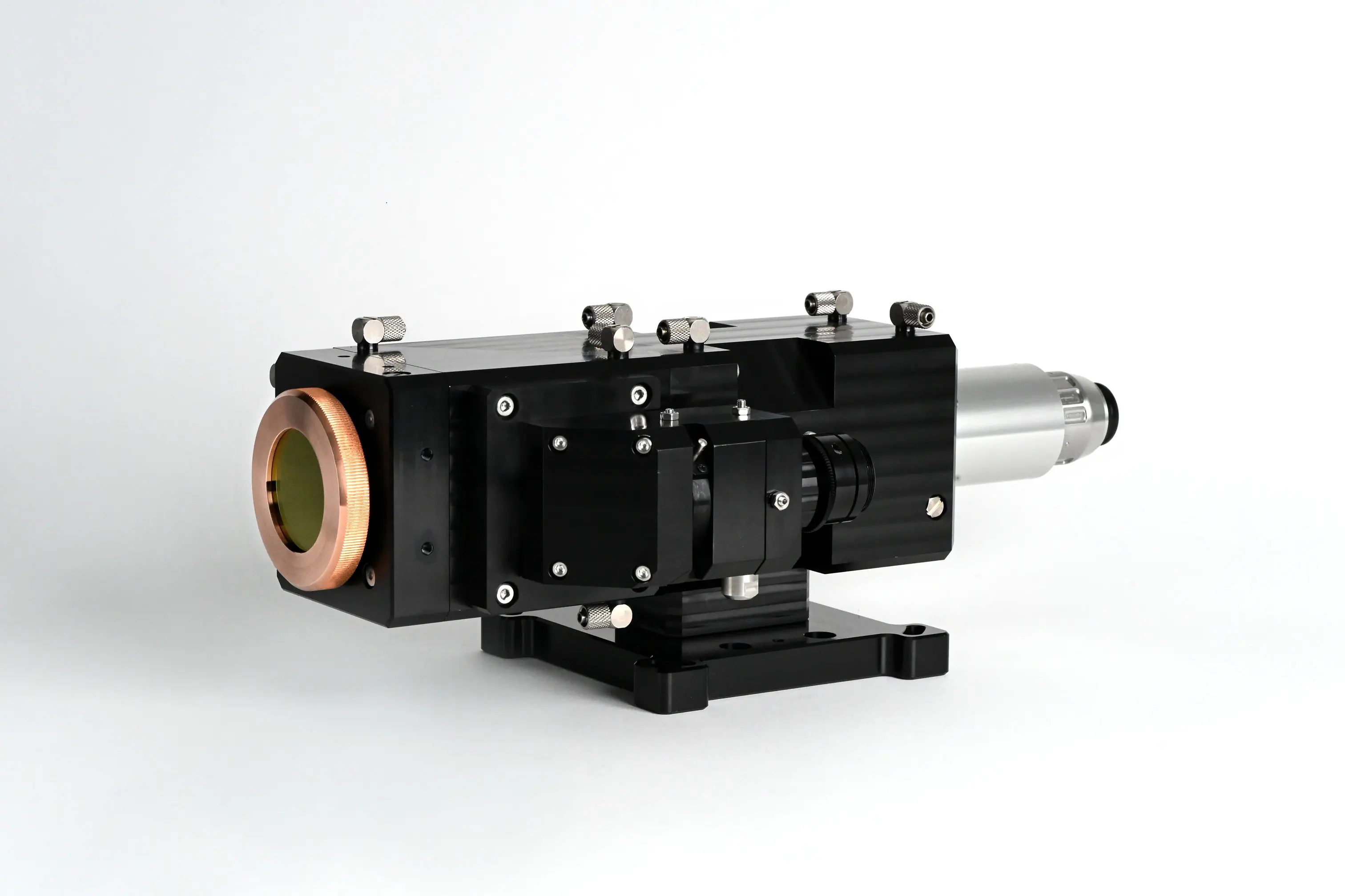 the laser processing head 